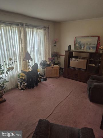 2009 BEECH LN, Bensalem, PA 19020