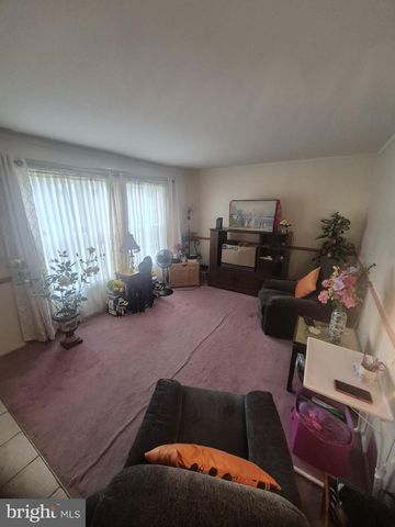 2009 BEECH LN, Bensalem, PA 19020