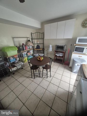 2009 BEECH LN, Bensalem, PA 19020