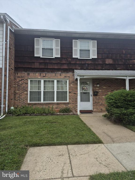 2009 BEECH LN, BENSALEM, PA 19020 — photo 2