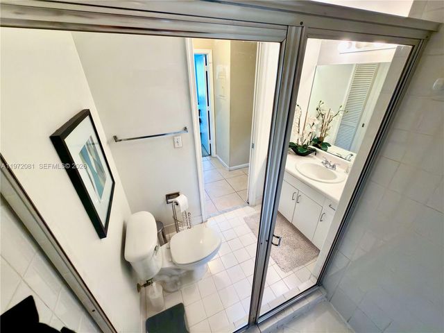 4848 N State Road 7 4303, Coconut Creek, FL 33073