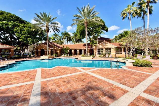 4848 N State Road 7 4303, Coconut Creek, FL 33073