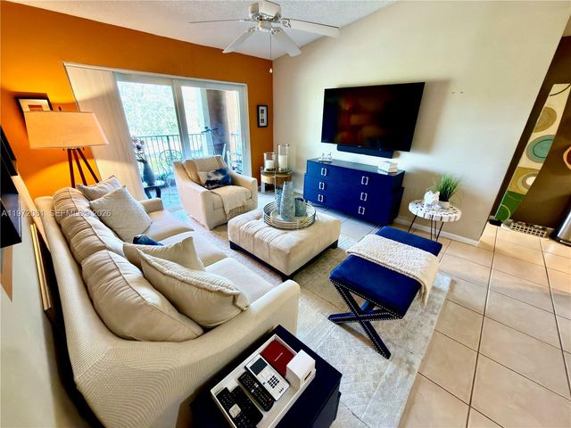 4848 N State Road 7 4303, Coconut Creek, FL 33073