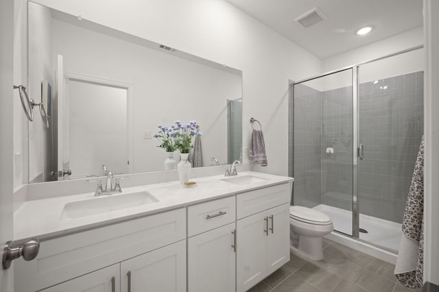 5243 Legacy Street, Haltom City, TX 76117