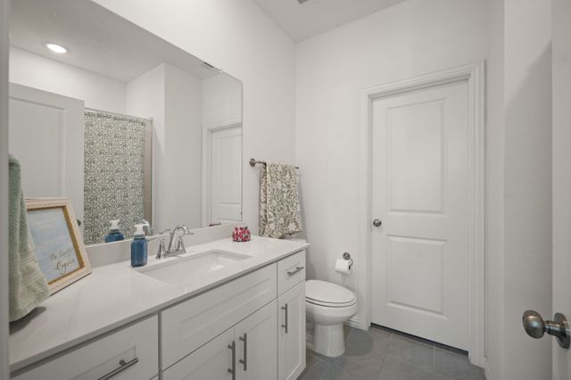 5243 Legacy Street, Haltom City, TX 76117