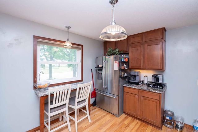 7484 Jeffery Lane S, Cottage Grove, MN 55016