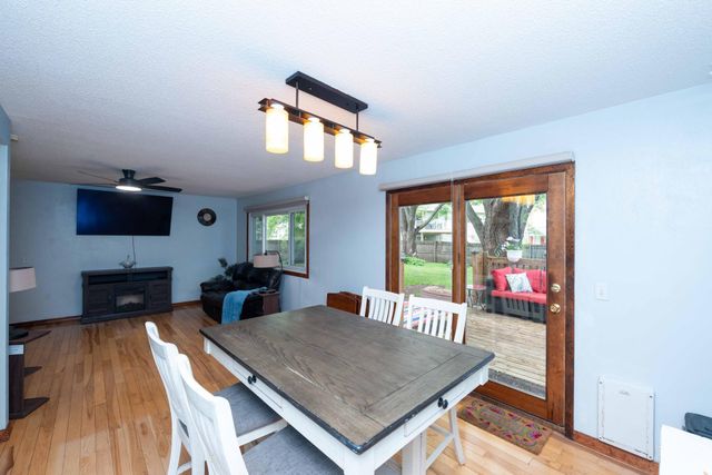 7484 Jeffery Lane S, Cottage Grove, MN 55016