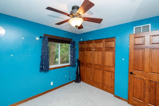 7484 Jeffery Lane S, Cottage Grove, MN 55016