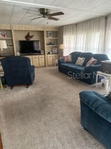 1211 APACHE CIRCLE, Tavares, FL 32778