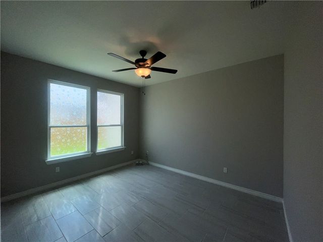 3513 Pineda St, Corpus Christi, TX 78414