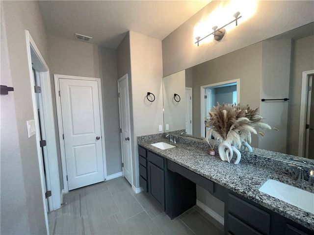 3513 Pineda St, Corpus Christi, TX 78414
