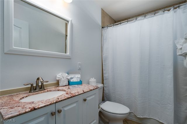 227 Mango ST, Fort Myers Beach, FL 33931