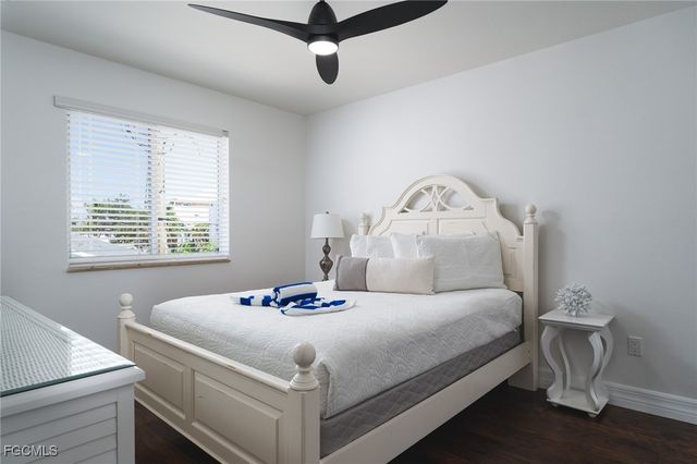 227 Mango ST, Fort Myers Beach, FL 33931