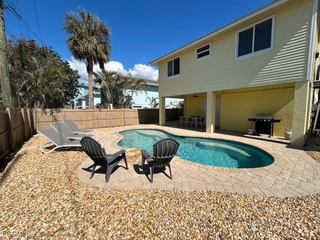 227 Mango ST, Fort Myers Beach, FL 33931