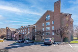 2331 OLD COURT RD #214, Pikesville, MD 21208