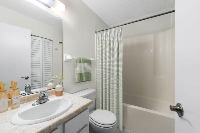 121 Washington Avenue S 305, Minneapolis, MN 55401