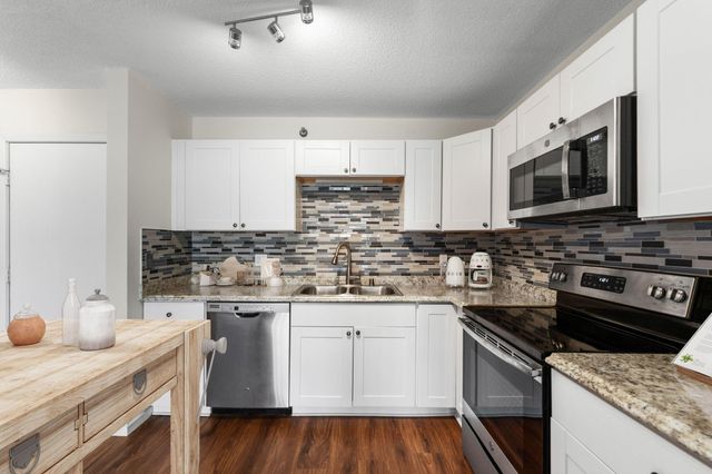 121 Washington Avenue S 305, Minneapolis, MN 55401