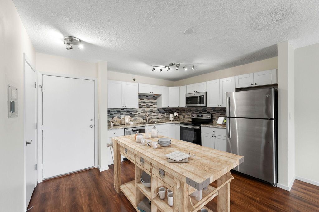 121 Washington Avenue S 305, Minneapolis, MN 55401 — photo 2