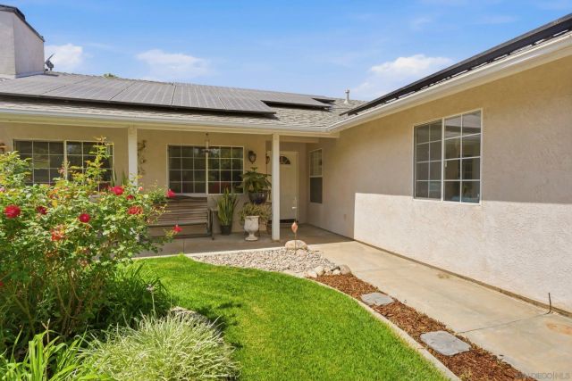 2417 Robertson, Ramona, CA 92065