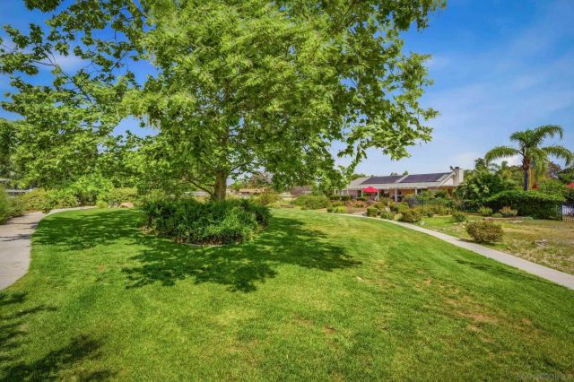 2417 Robertson, Ramona, CA 92065