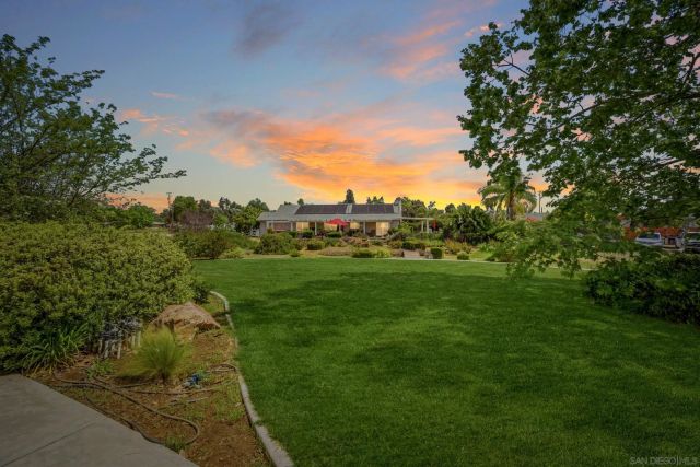 2417 Robertson, Ramona, CA 92065