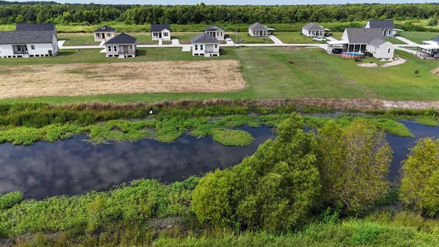 599 Jean Charles Boulevard, Gray, LA 70359