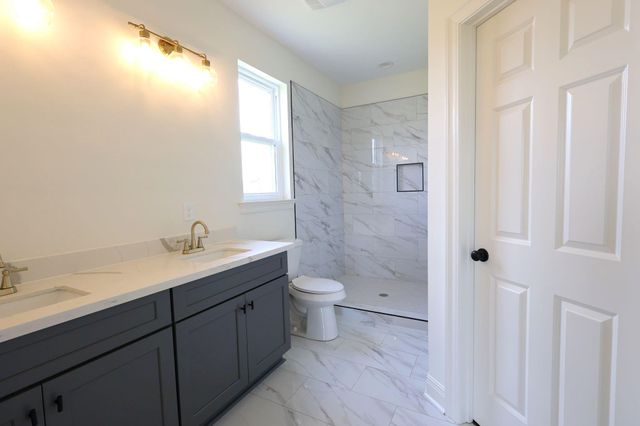 599 Jean Charles Boulevard, Gray, LA 70359