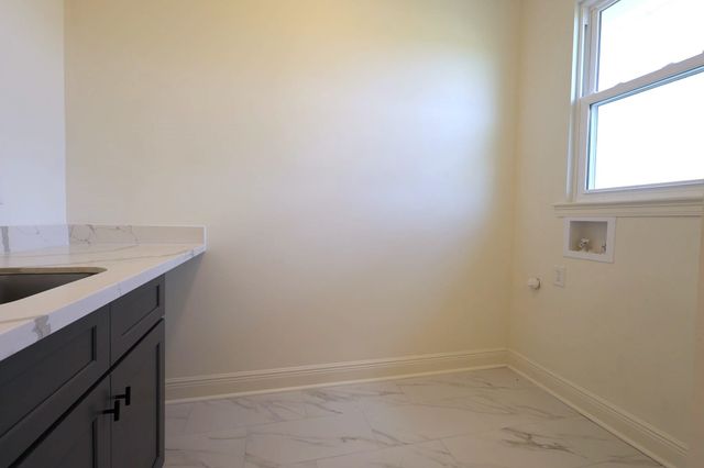 599 Jean Charles Boulevard, Gray, LA 70359