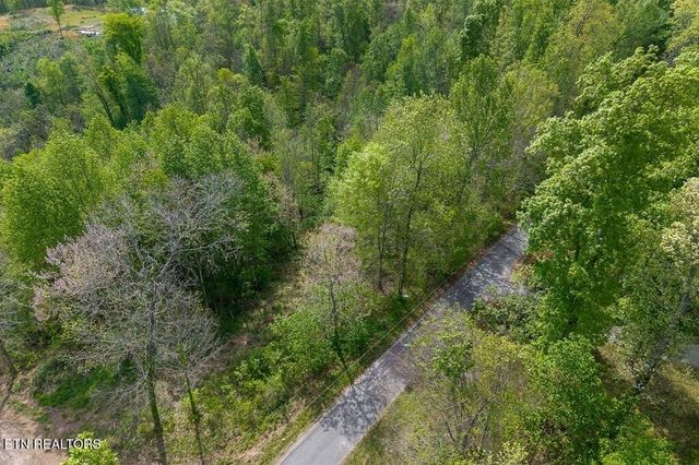 75 Backbone Rd, Sparta, TN 38583