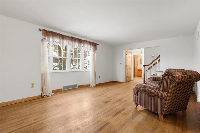 220 Cornwall Drive, O'hara, PA 15238