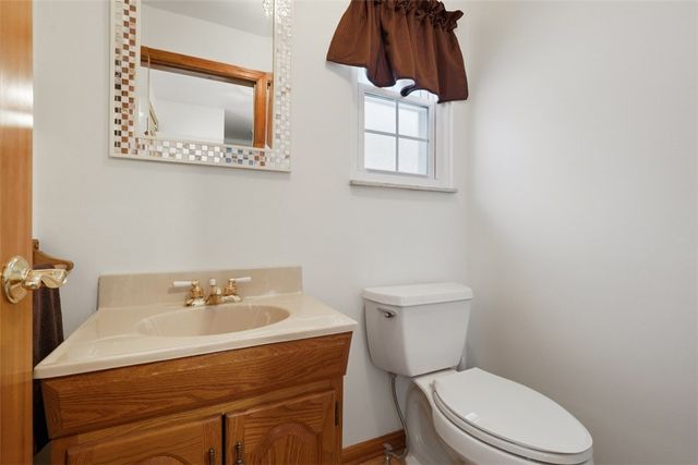 220 Cornwall Drive, O'hara, PA 15238