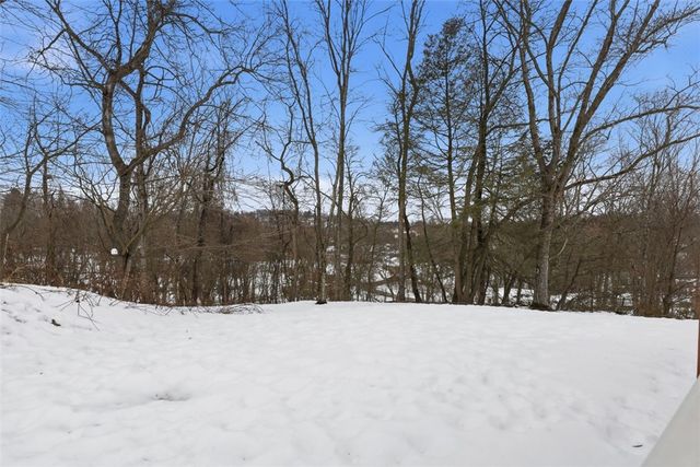 220 Cornwall Drive, O'hara, PA 15238