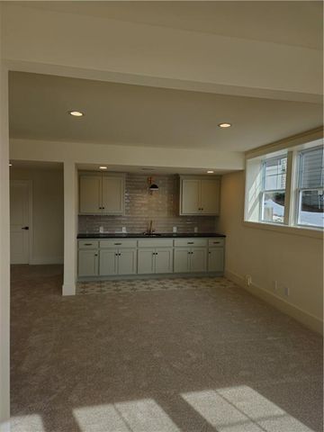 13427 W 174th Terrace, Overland Park, KS 66221