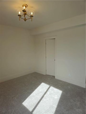 13427 W 174th Terrace, Overland Park, KS 66221