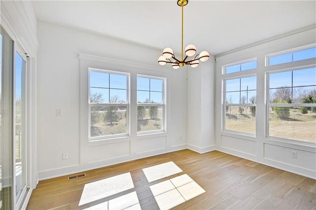 13427 W 174th Terrace, Overland Park, KS 66221