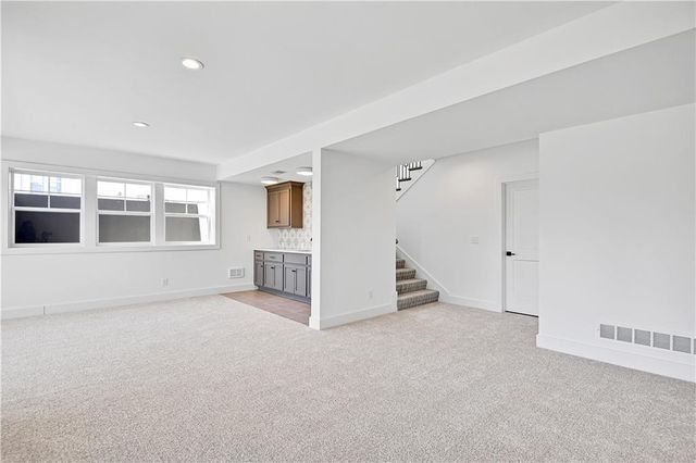 13427 W 174th Terrace, Overland Park, KS 66221