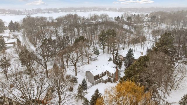 2650 Kelly Avenue, Orono, MN 55331