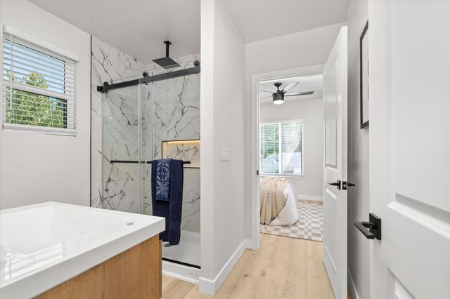 112 Donner Ave, Roseville, CA 95678
