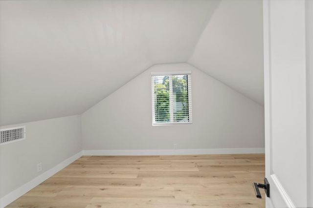 112 Donner Ave, Roseville, CA 95678