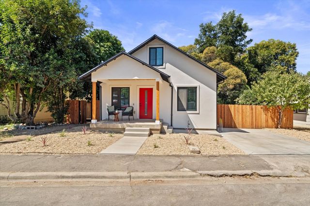 112 Donner Ave, Roseville, CA 95678