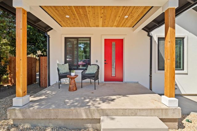 112 Donner Ave, Roseville, CA 95678