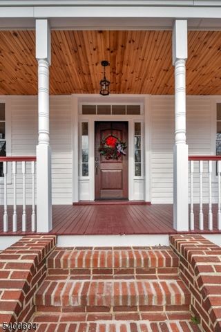 23 Amwell Rd, Millstone Boro, NJ 08844