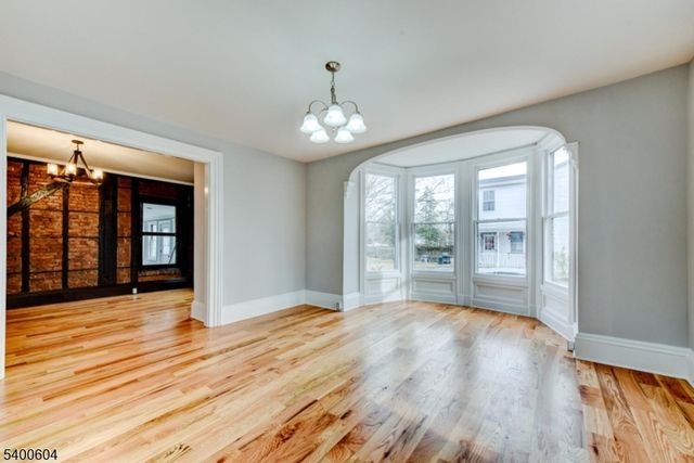 23 Amwell Rd, Millstone Boro, NJ 08844