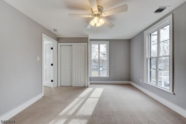 23 Amwell Rd, Millstone Boro, NJ 08844