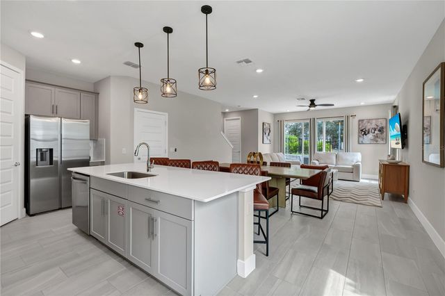 7833 SPECTRUM DRIVE, Kissimmee, FL 34747