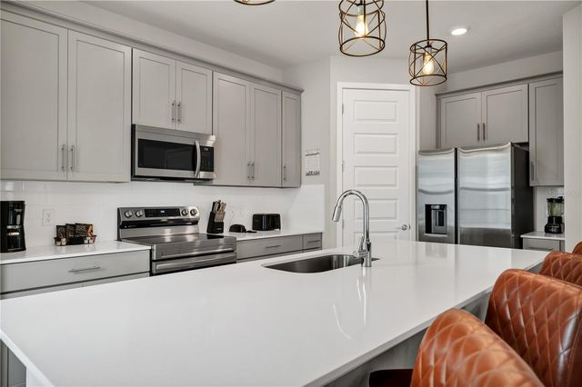 7833 SPECTRUM DRIVE, Kissimmee, FL 34747