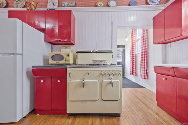 310 Washington Avenue, Evansville, IN 47713