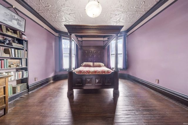 310 Washington Avenue, Evansville, IN 47713