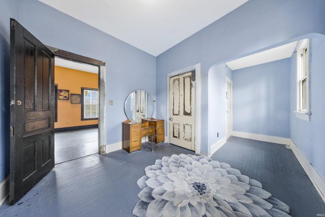 310 Washington Avenue, Evansville, IN 47713