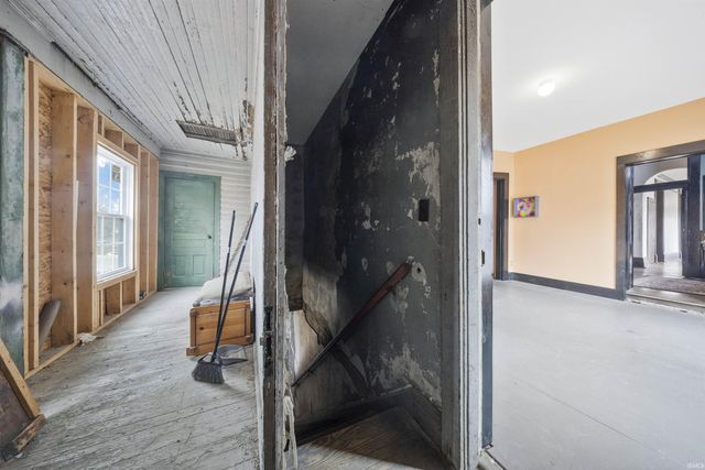 310 Washington Avenue, Evansville, IN 47713